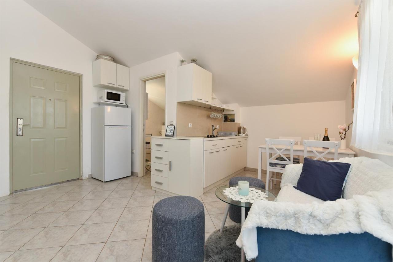 Apartment Mladen 1860 Medulin Buitenkant foto